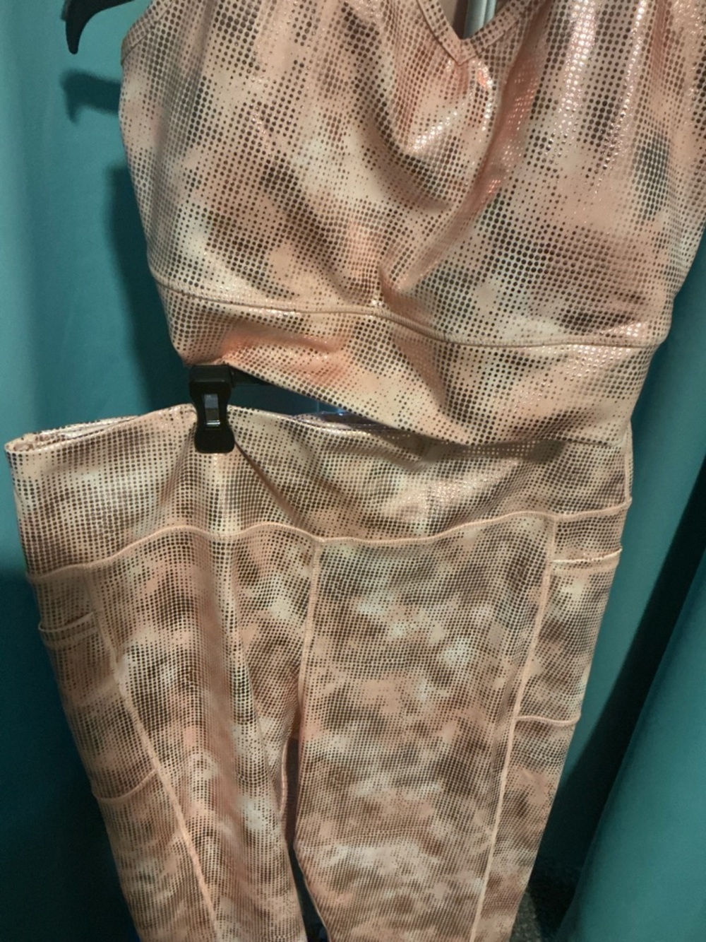 NWT GORGEOUS Metallic & Peach ACTIVE WEAR SET Ladies Sz XXL